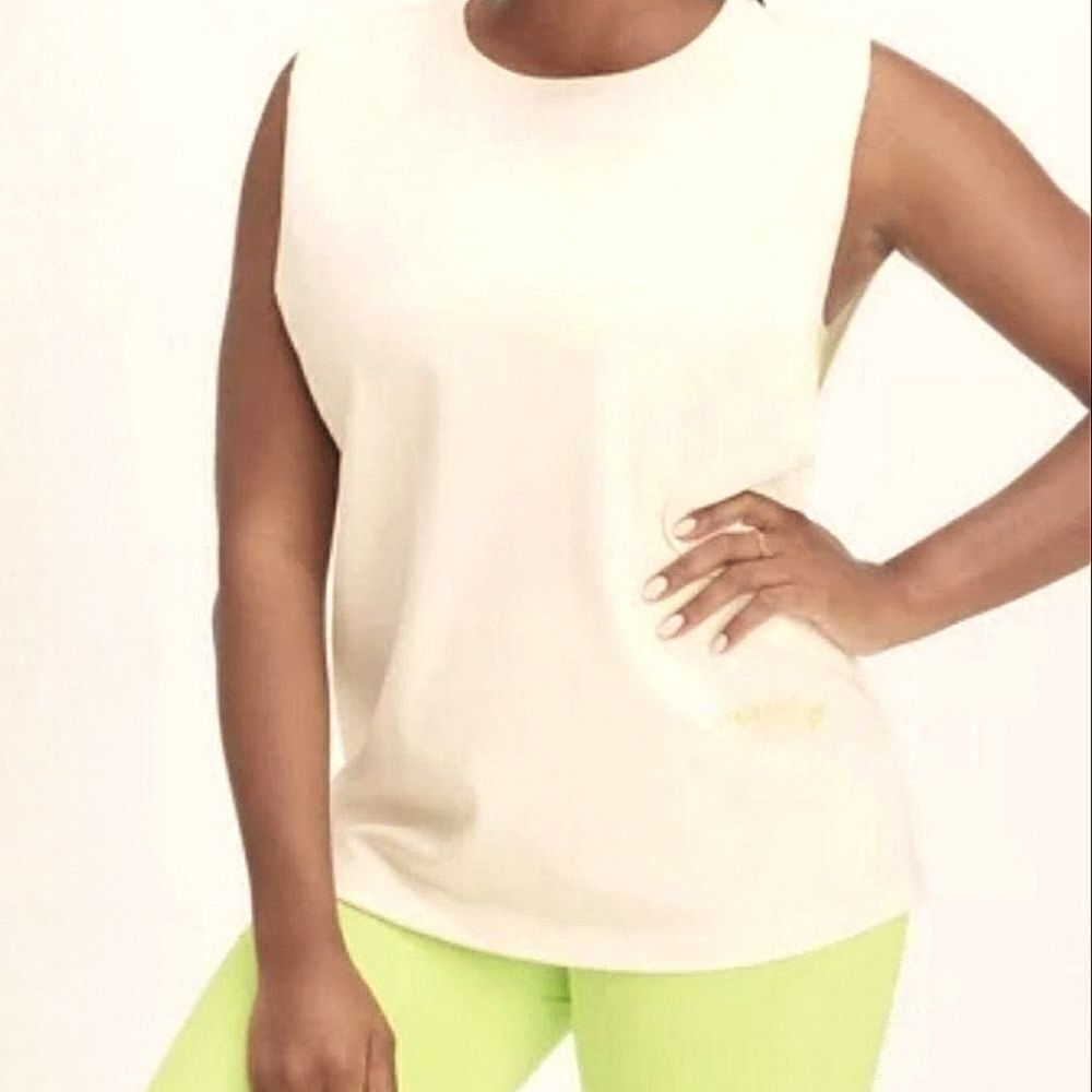 Fabletics Women's Cream Sleeveless Crewneck Pullover Terry Tank Top